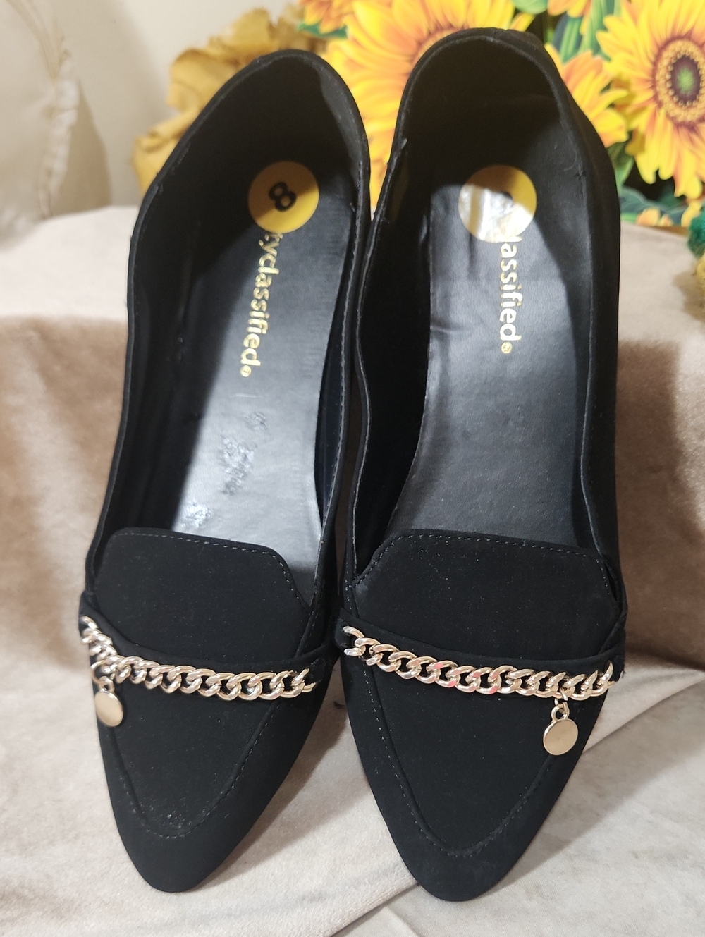 Classified Black Pointed Flats with Gold Chain Charms